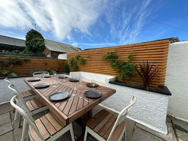 Spacious Holiday Home In Porthcawl Exterior photo